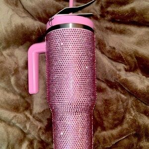 Hydra peak tumbler